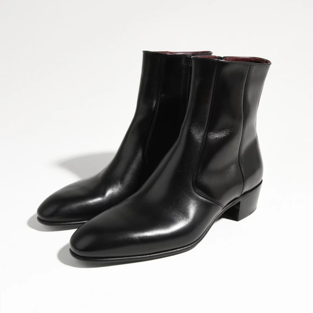 Zipped Boots in Box Leather Black